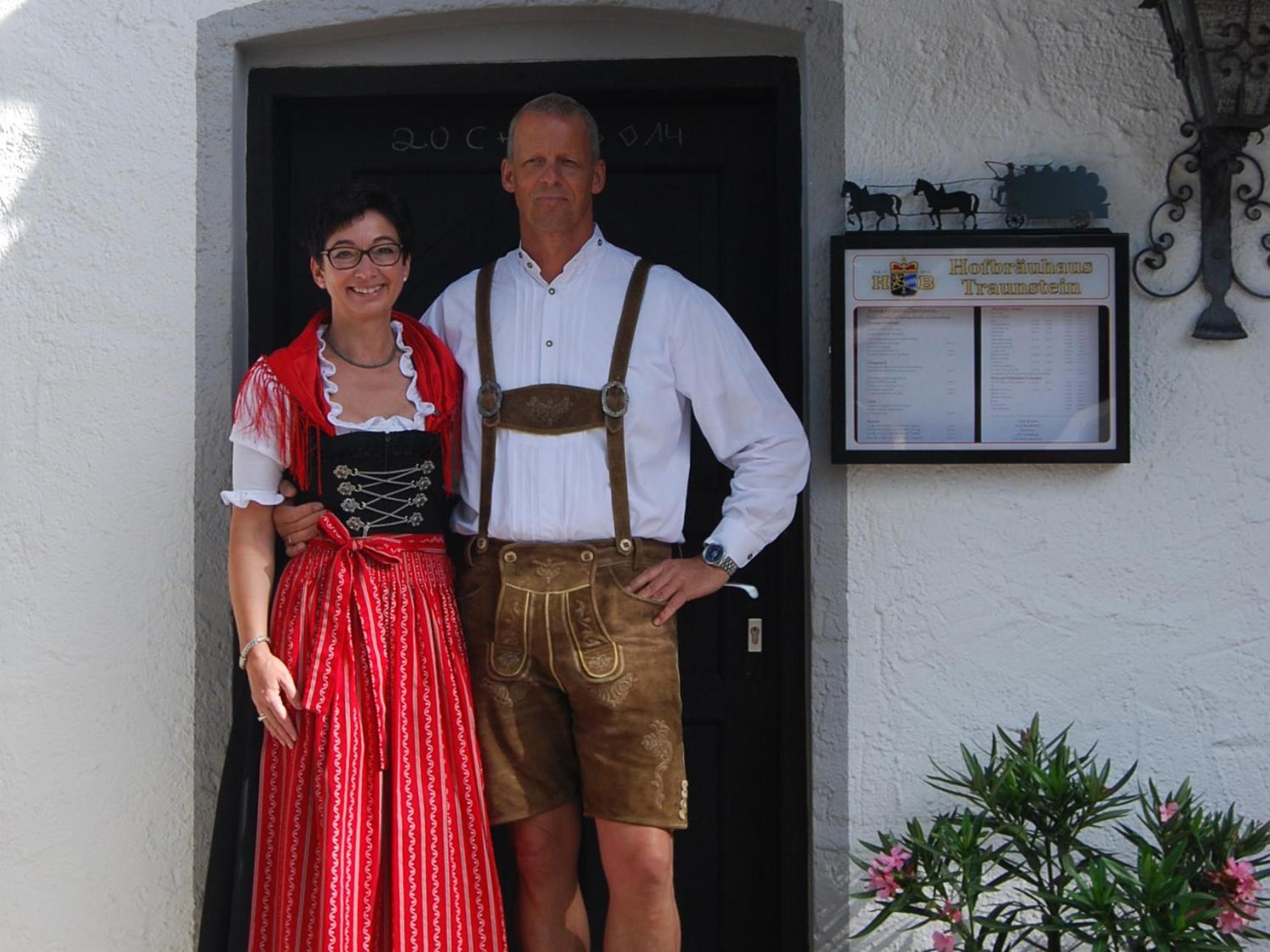 Landhof Angstl - Gaestezimmer Und Tagungsraum Höslwang Exterior foto